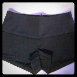 NWOT LITTLE BLACK DRESS SHORTS🖤